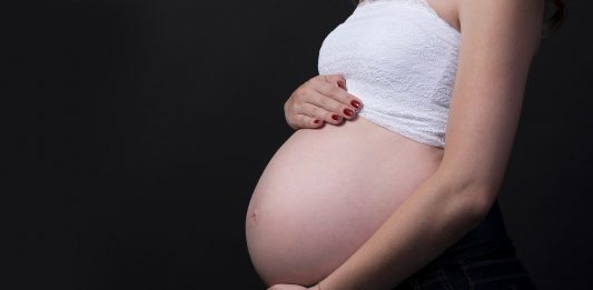 Eating Tulsi leaves during pregnancy