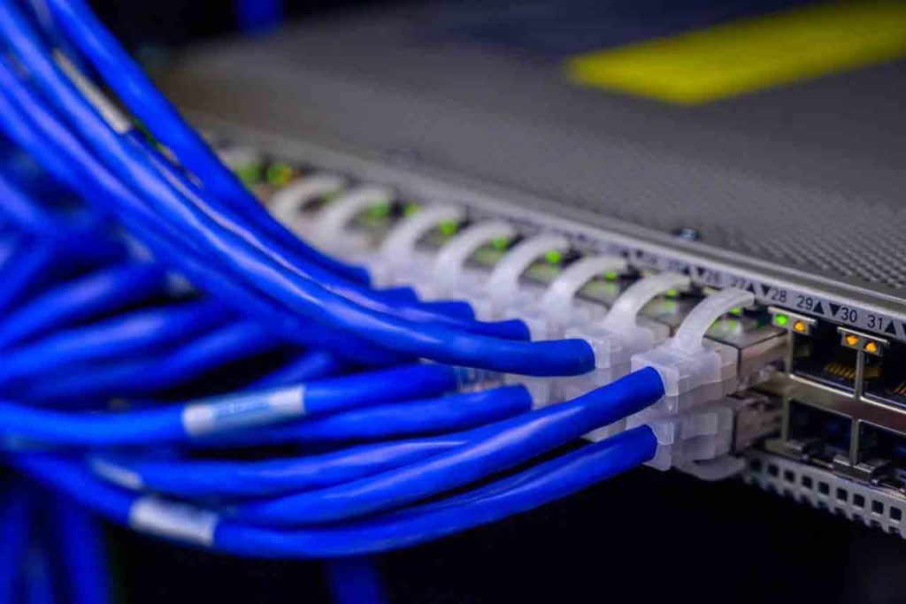 USB Cables and Ports