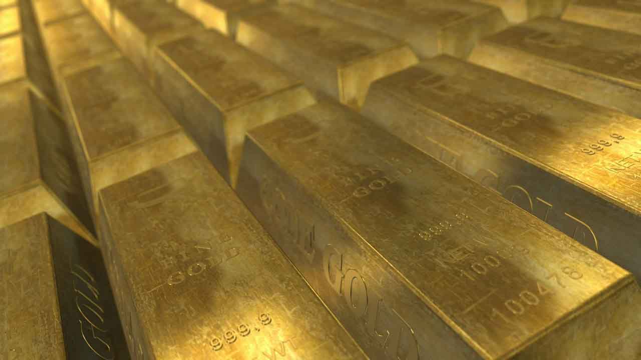 how to invest in gold