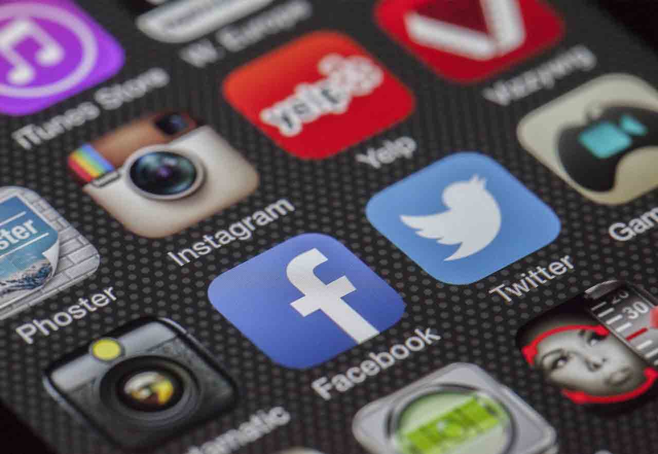 Benefits of Social Media