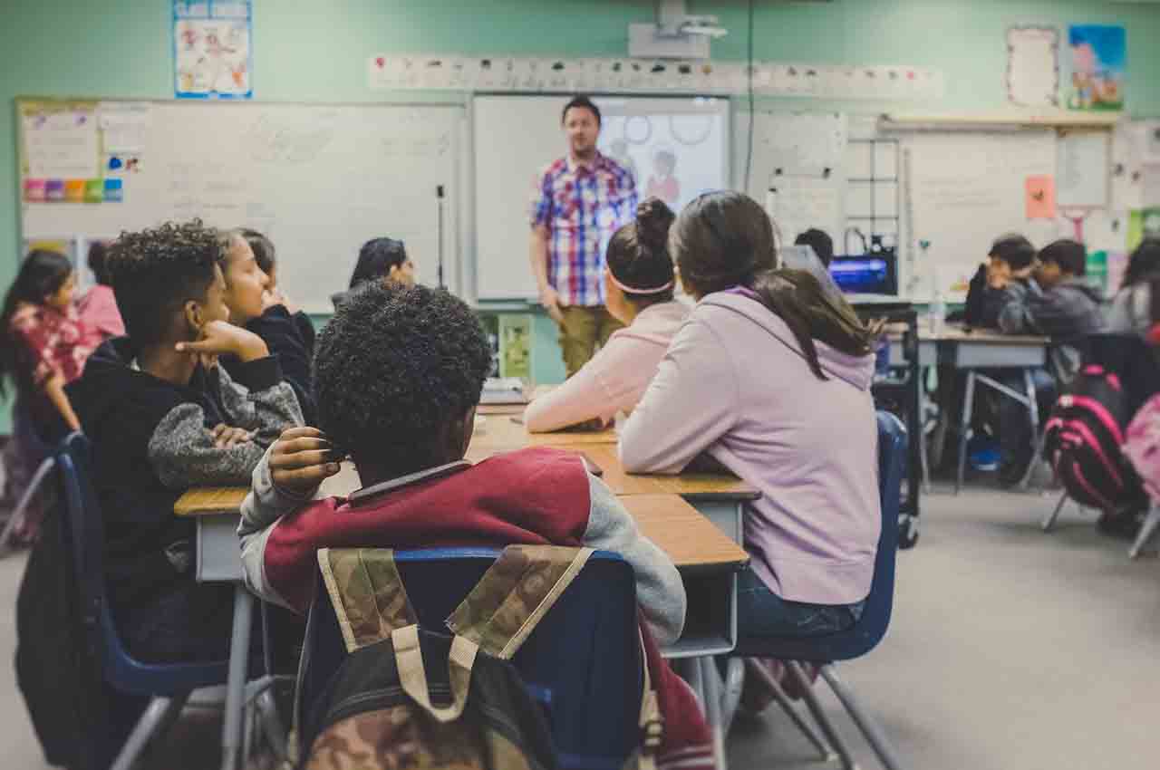 teach english for academic purposes