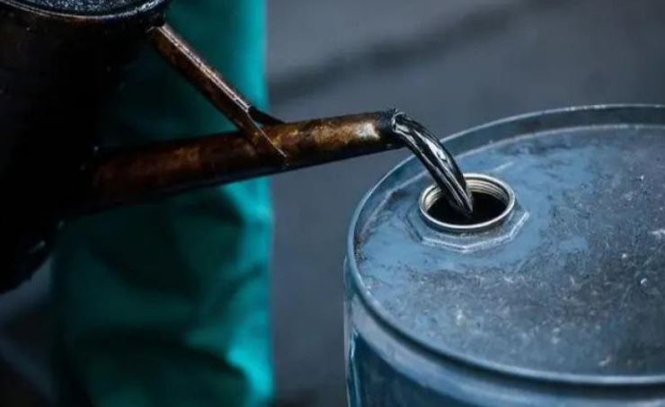 Oil price