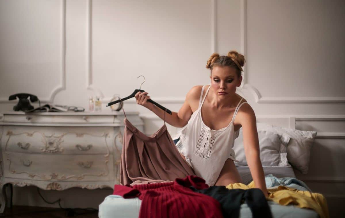 First Date Outfit Ideas for Women