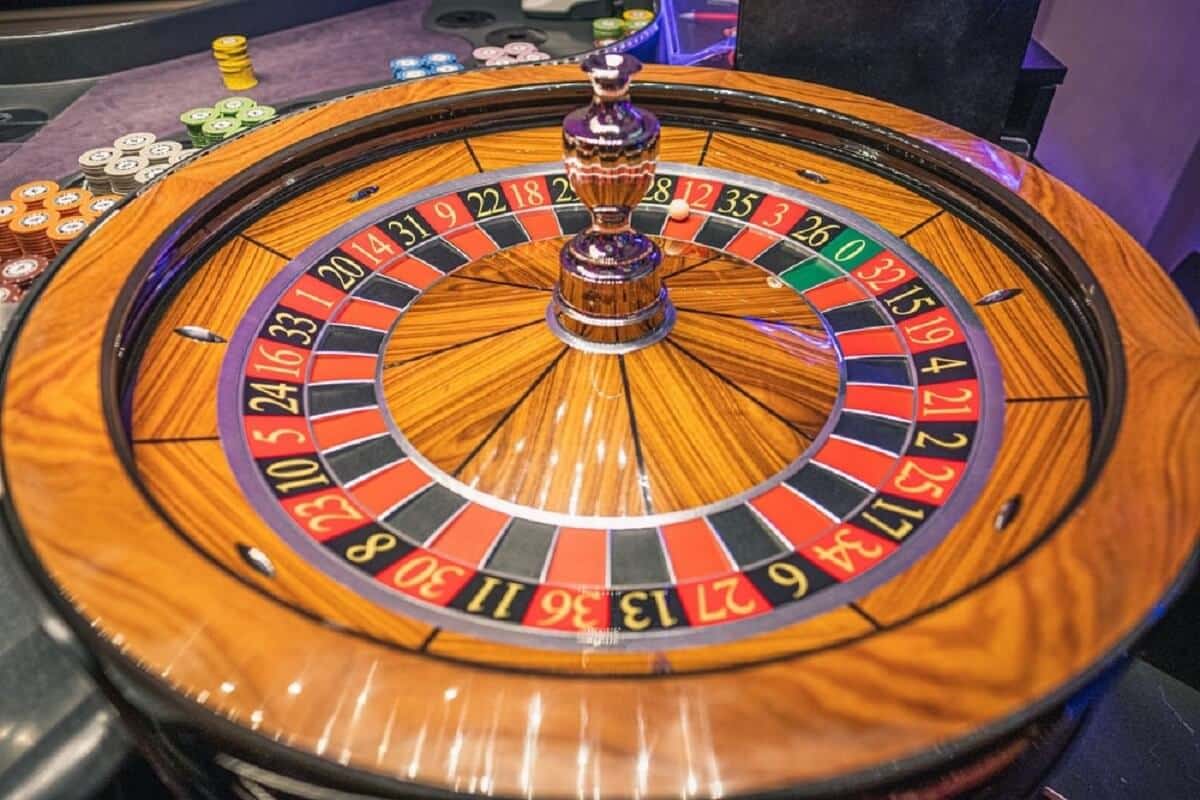 Role of Social Media for Online Casinos
