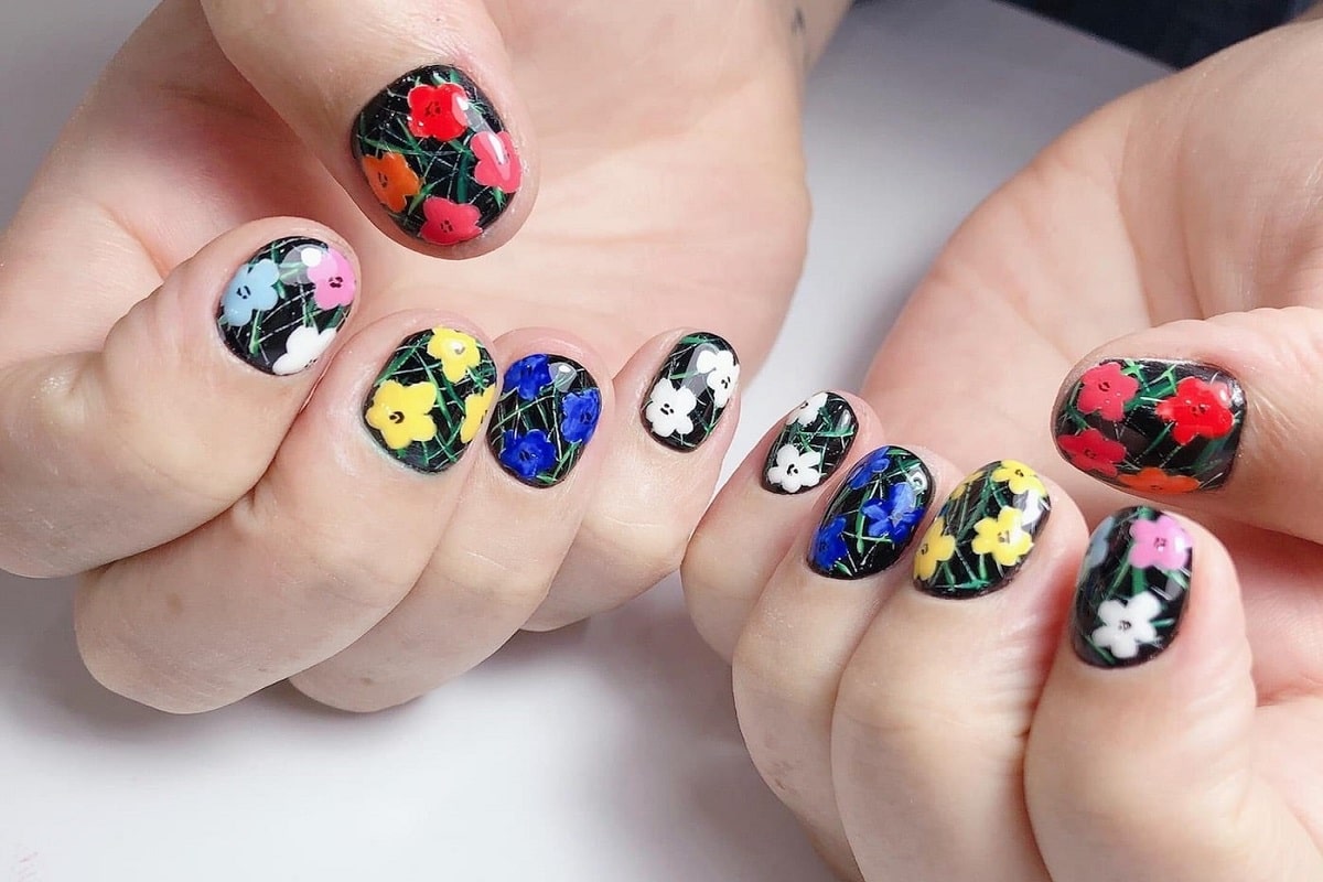 Popularity of Nail Estheticians