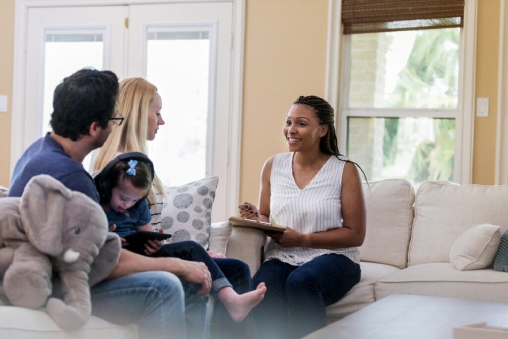 Responsibilities of Family Social Worker