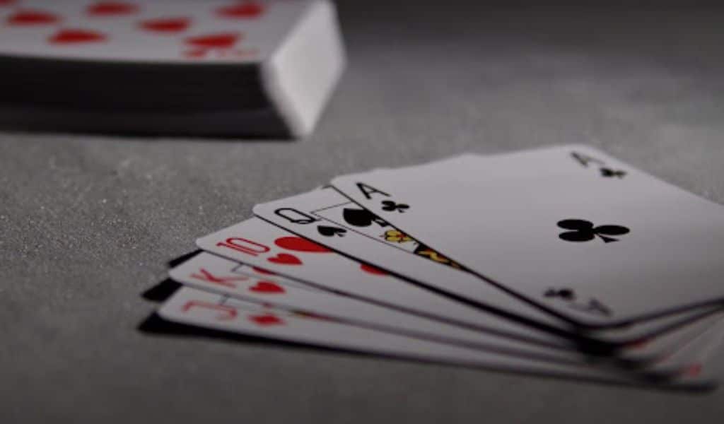 What Makes Poker So Appealing