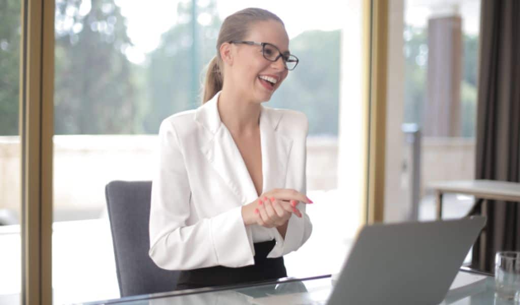 Paystub Generators on Online Business Workforce
