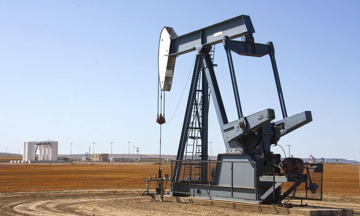 Impact of Economic Indicators on Oil Trading
