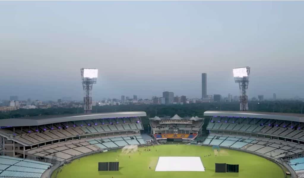 Fire breaks out at Eden Gardens