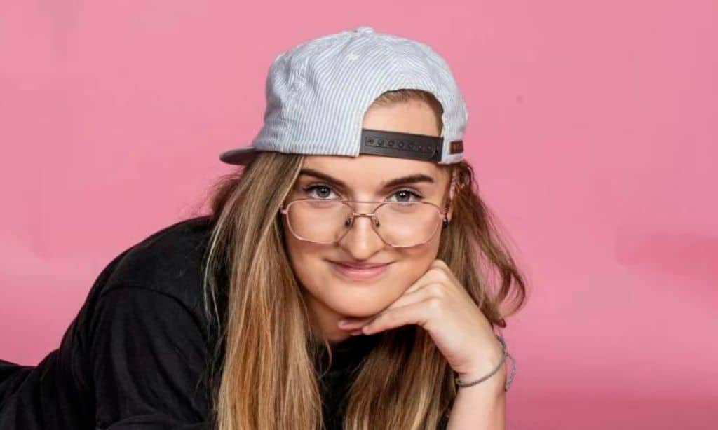 G Flip estimated Net Worth