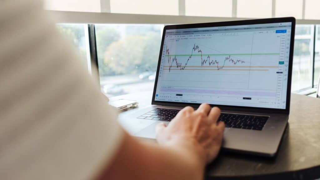 Thematic ETFs Benefits