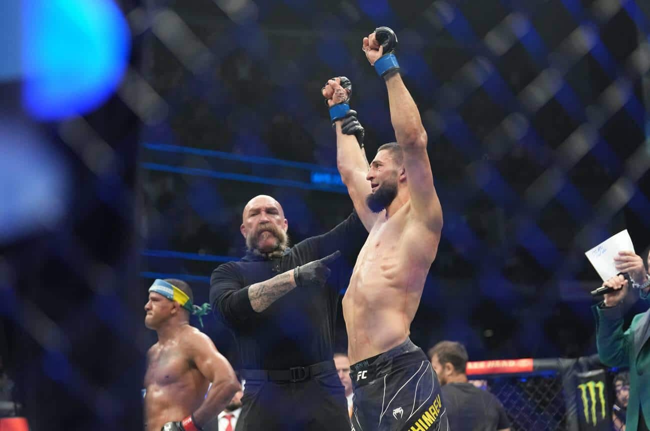 Khamzat Chimaev celebrates his victory