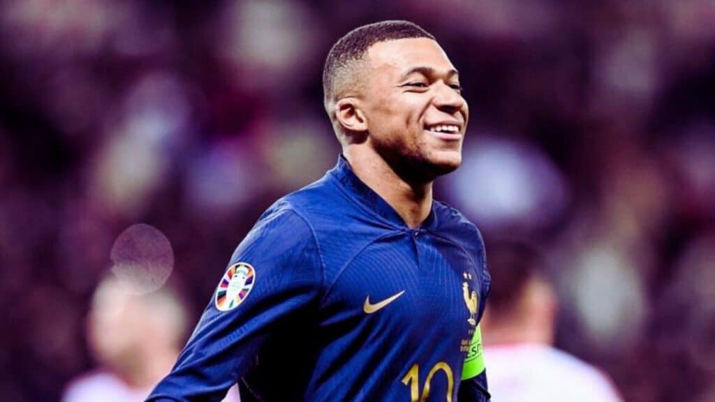 Kylian Mbappe Reaches 300 Goals