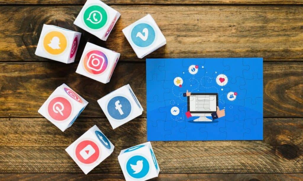 15 Ways to Use Social Media to Your Advantage