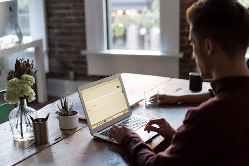 Online Chat Rooms Peer Support