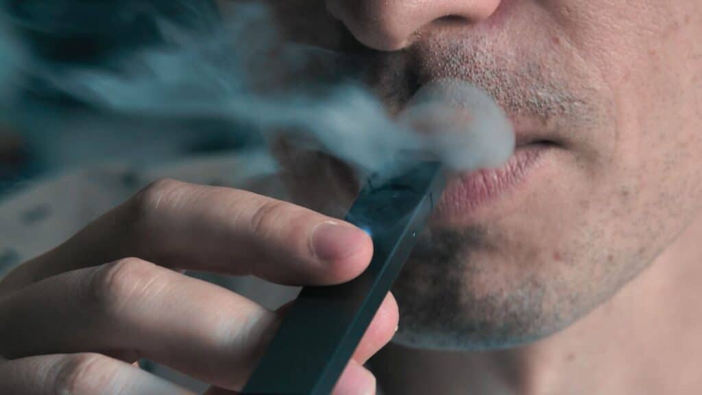 Differences Between Smoking and Heated Sticks
