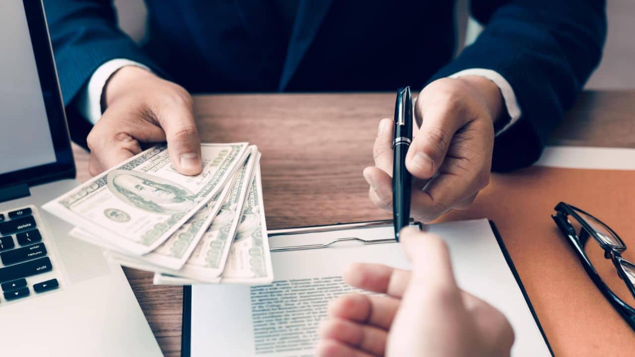 Payday Loans vs Personal Loans