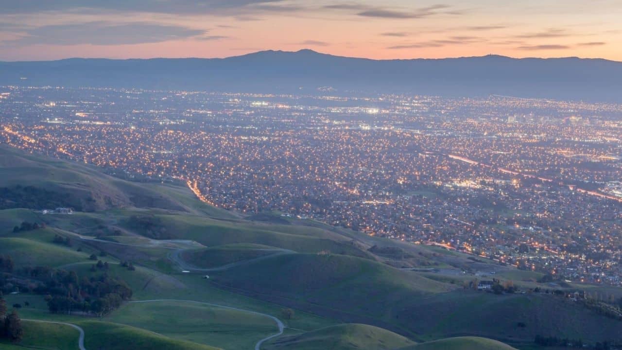 Silicon Valley Declares Loneliness Health crisis