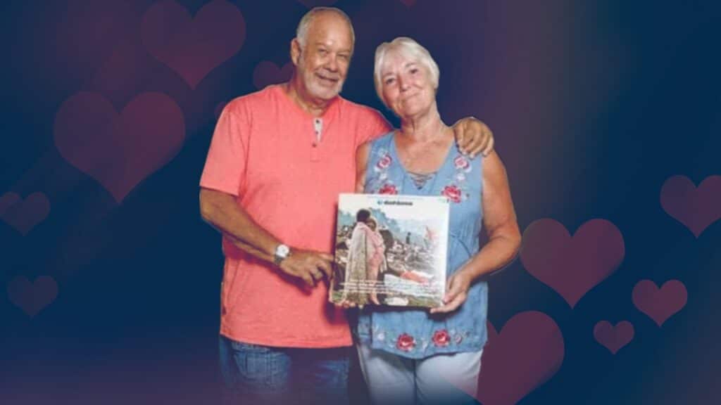 Meet the Iconic Couple From the Woodstock Album Co - tymoff