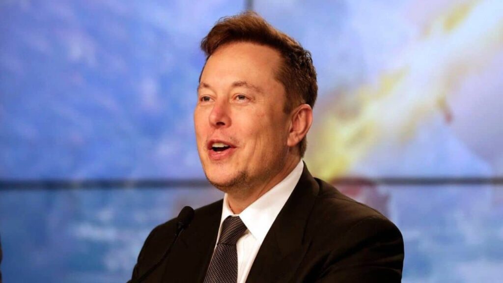 Elon Musk Arrives in Indonesia to Launch Starlink