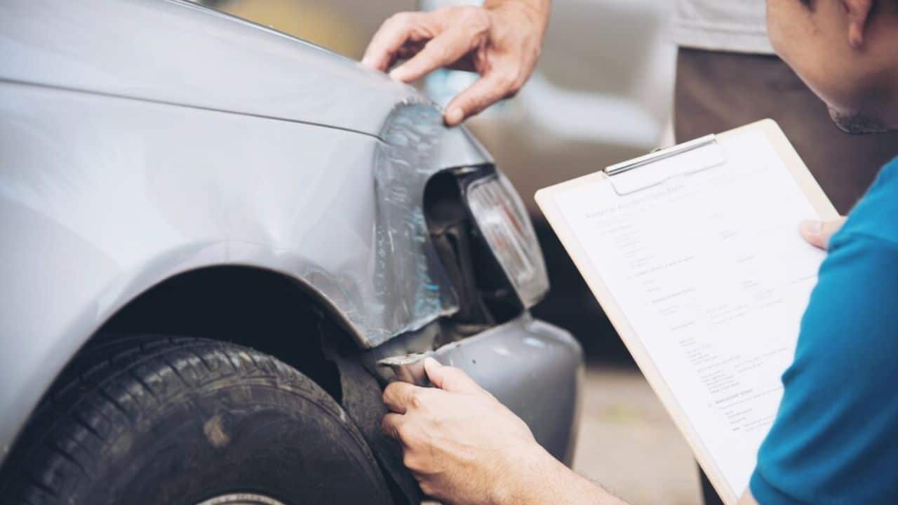 legal process filing car accident claim