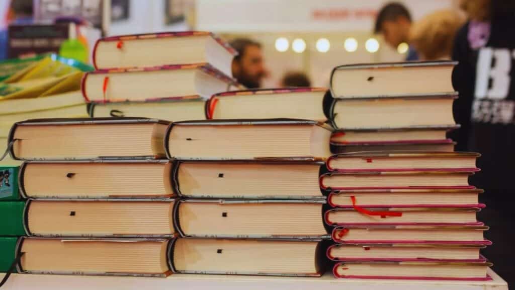 Best Business Books for Entrepreneurs 2024