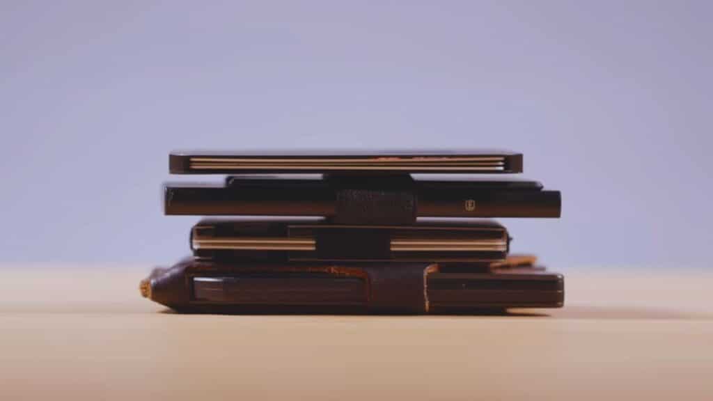 Best Minimalist Wallets for Men