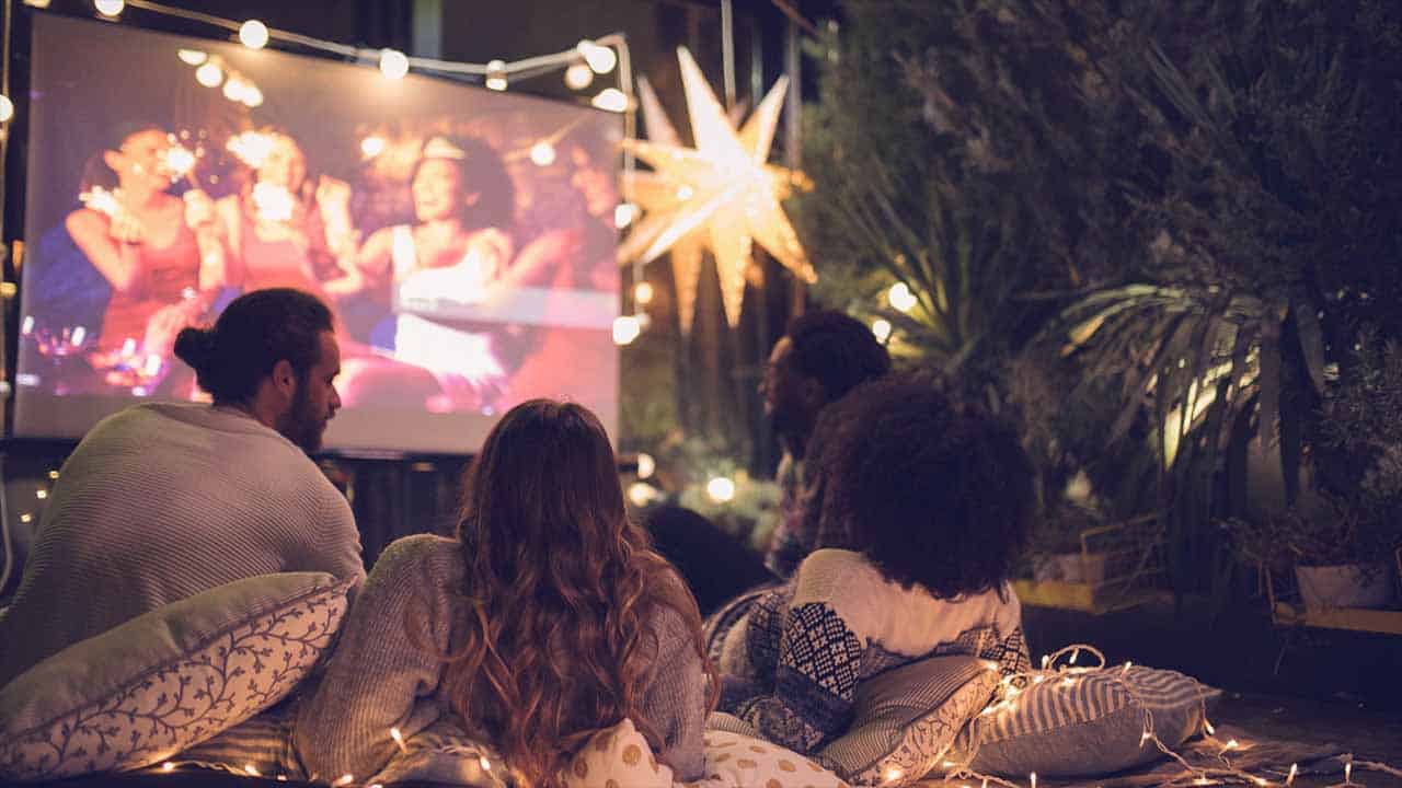 Set Up an Outdoor Movie Night