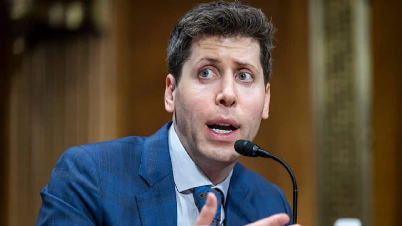 sam altman company management tips