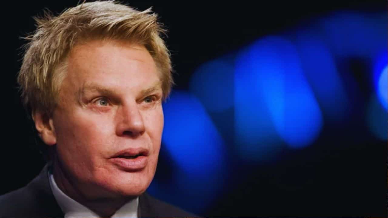 Abercrombie Fitch Ex-CEO Sex Trafficking Indictment