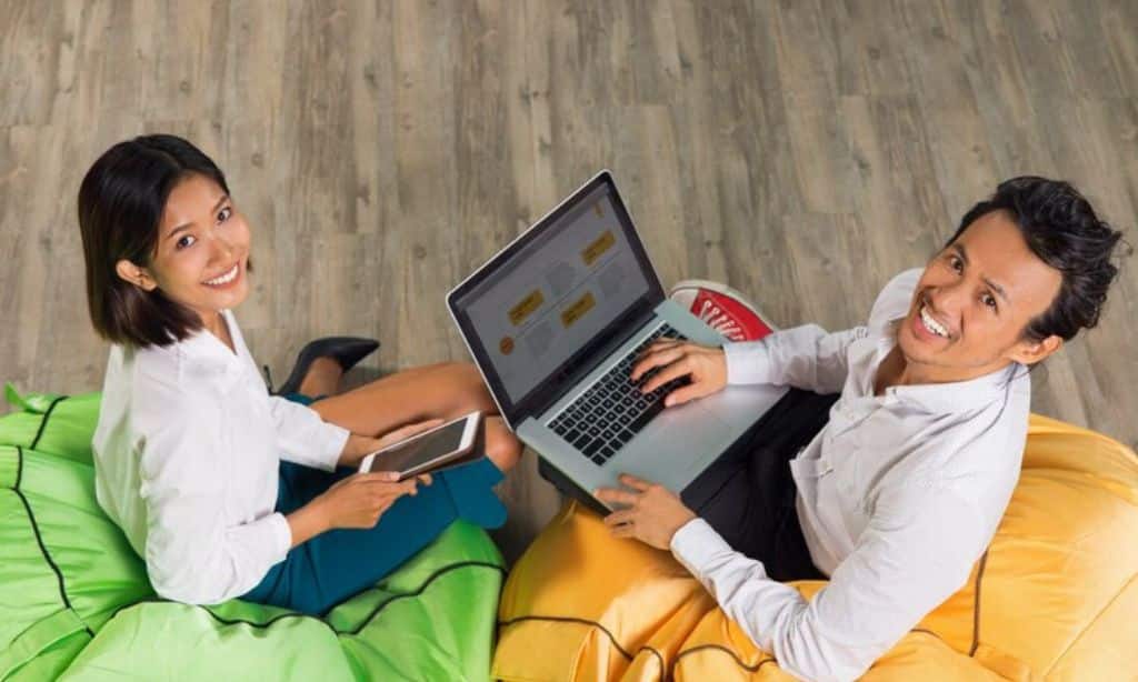 Engage in Online Industry Communities
