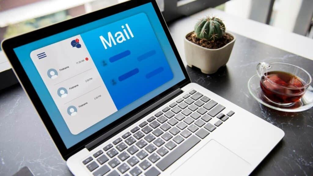 How to Reply to a Job Offer Email
