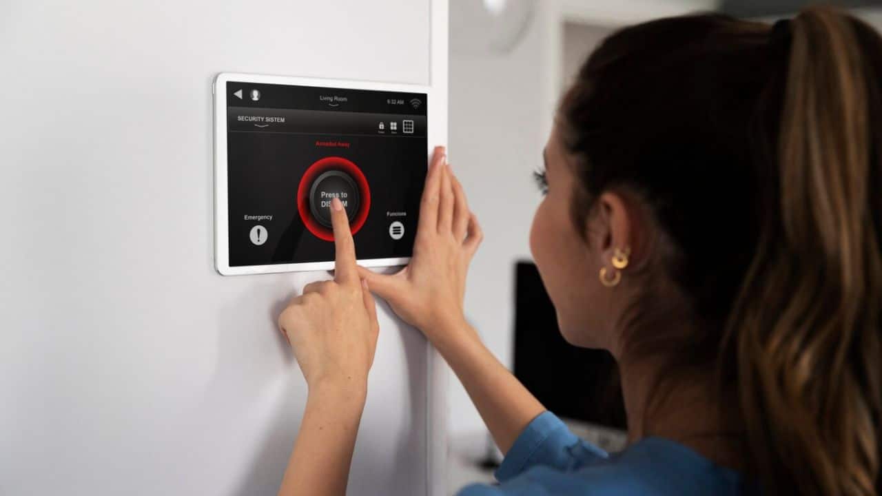 Intratone - How Home Intercom Systems Boost Home Security