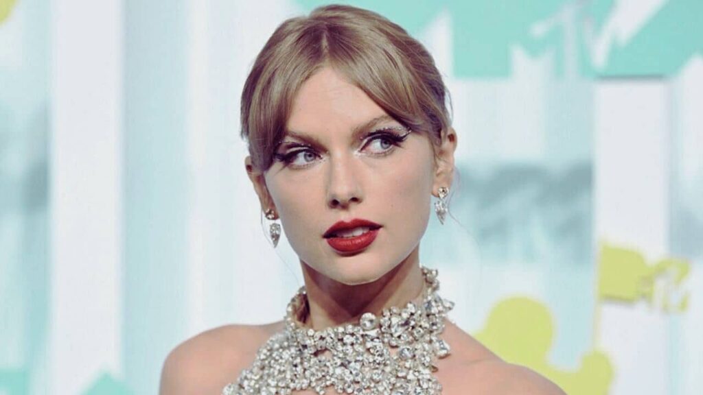 taylor swift stage malfunction eras tour