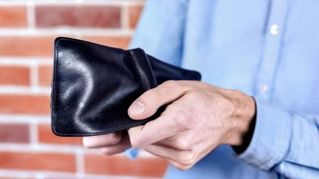 How to Tell a Wallet Well Made