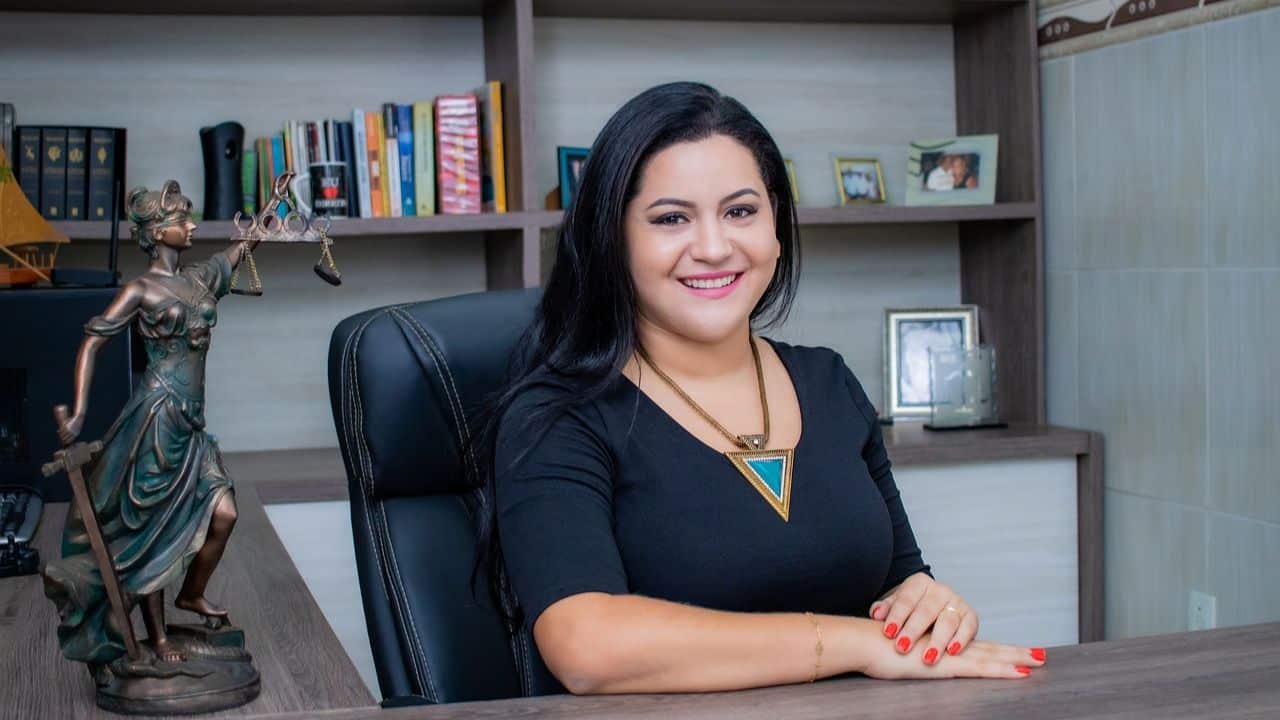 Legal Specialist
