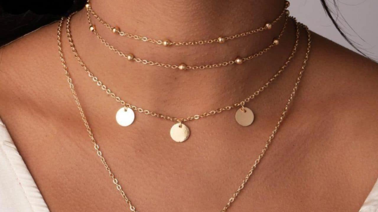 Fashion Accessory Trends 2025